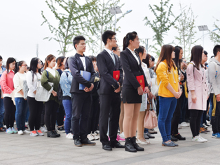 beat365英国官方网站第五十九期学生入党积极分子培训班开学典礼隆重举行