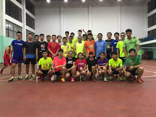 全国冠军吴昕受邀来beat365指导羽毛球队训练