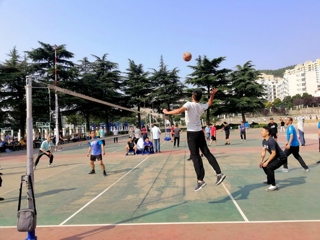 beat3652019年教职工排球联赛圆满落下帷幕