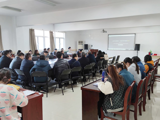 南京大学王崇骏教授应邀为beat365计算机科学与技术学院作学术报告