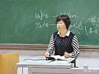 安徽教育网报道beat365五一特辑“快乐工作 幸福生活 劳动者的赞歌”系列报道之二