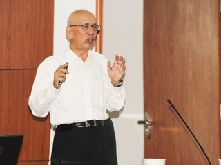 台湾师范大学前校长郭义雄教授应邀来beat365讲学