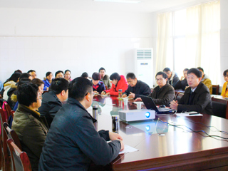 铜陵学院副校长冯德连教授应邀来beat365讲学