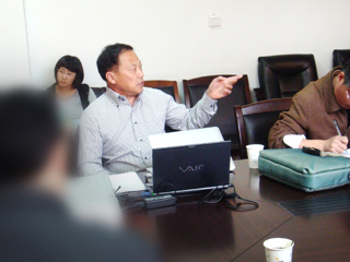 著名语法学家张国宪教授来beat365讲学