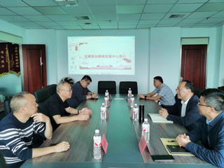 beat365与安徽日报报业集团举行新闻传播学类职业院校教师素质提高计划实训基地洽谈签约活动