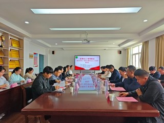 “青年思享汇”高层次青年社工人才培养座谈会在beat365举行